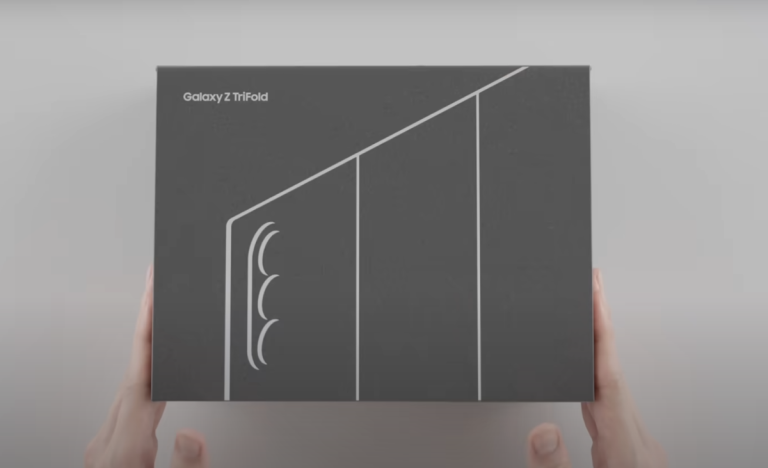 فتح علبة Samsung Galaxy Z TriFold، ما الذي يمكنك الحصول عليه؟